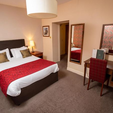 Cross Hands Hotel By Greene King Inns Old Sodbury Ngoại thất bức ảnh